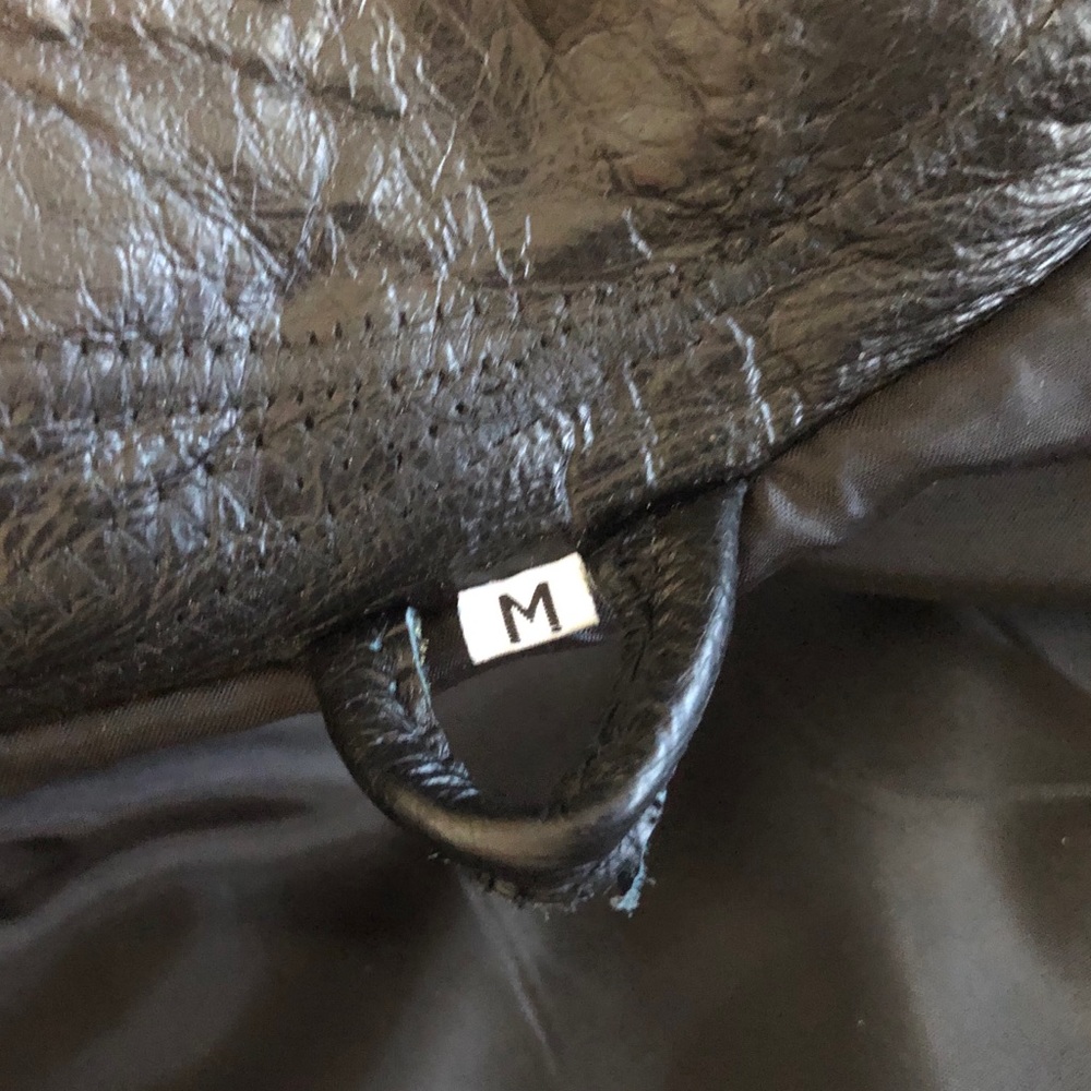 Black Leather Motorcycle Jacket - Picture 5 of 8